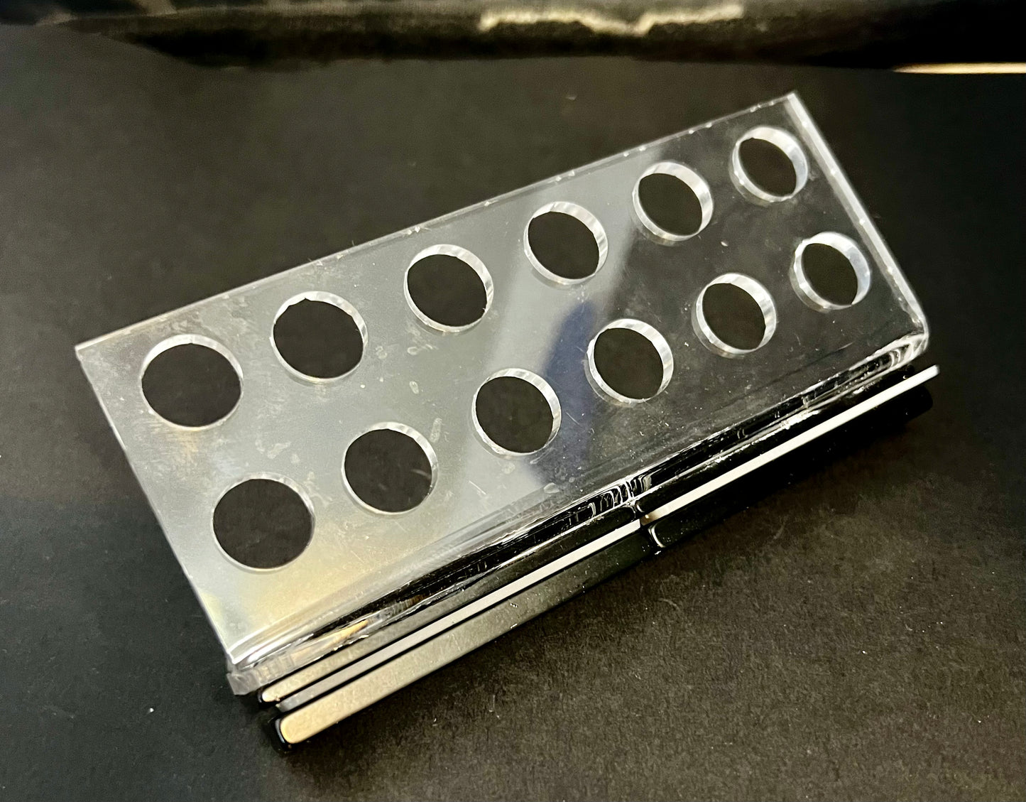 Frag Rack Magnetic mount 12 hole