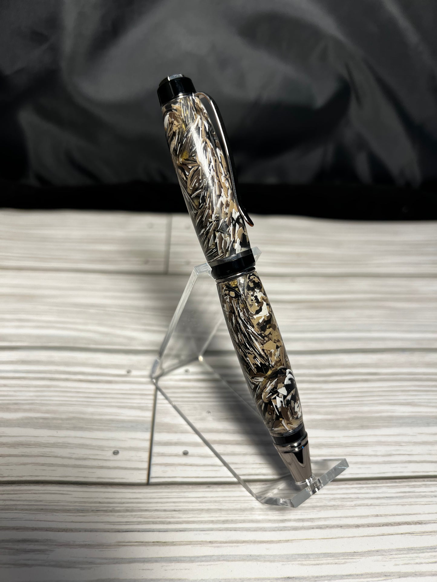 Cigar pen from paint chips.