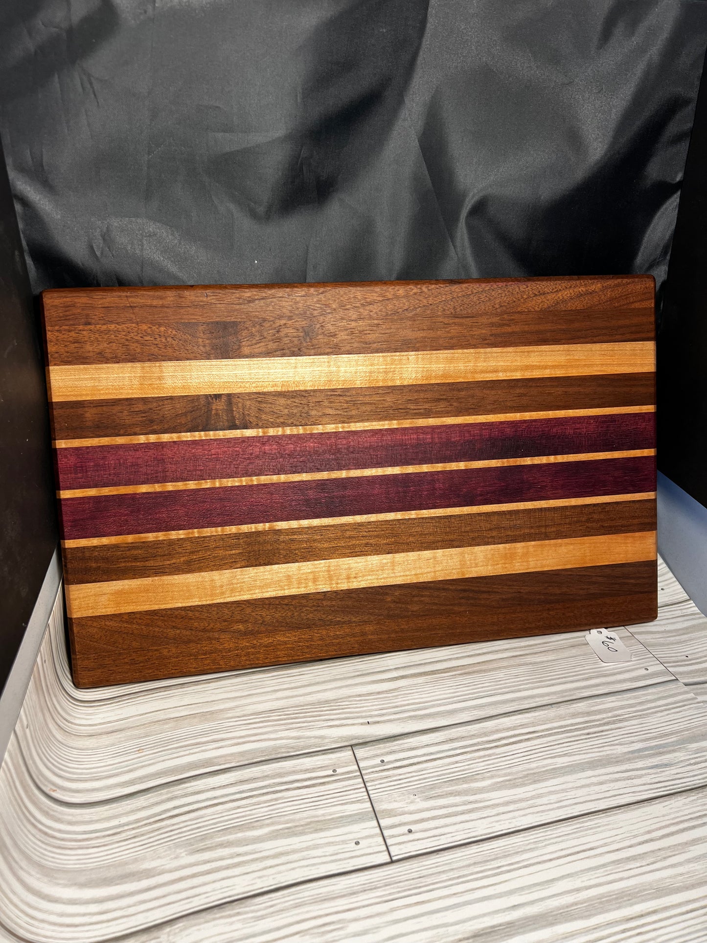 Cutting Board w/Purple Heart
