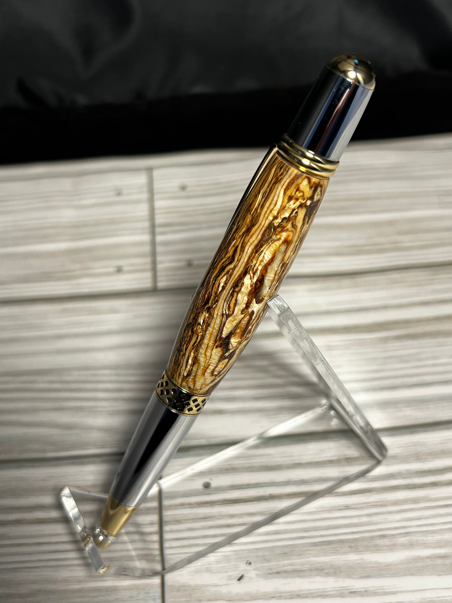 Hemp pen on Monarch chrome mechanism